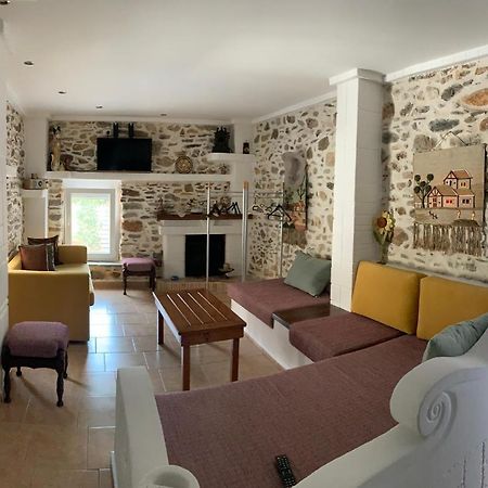 Sea&Stone Apartment Skala Sotiros Esterno foto
