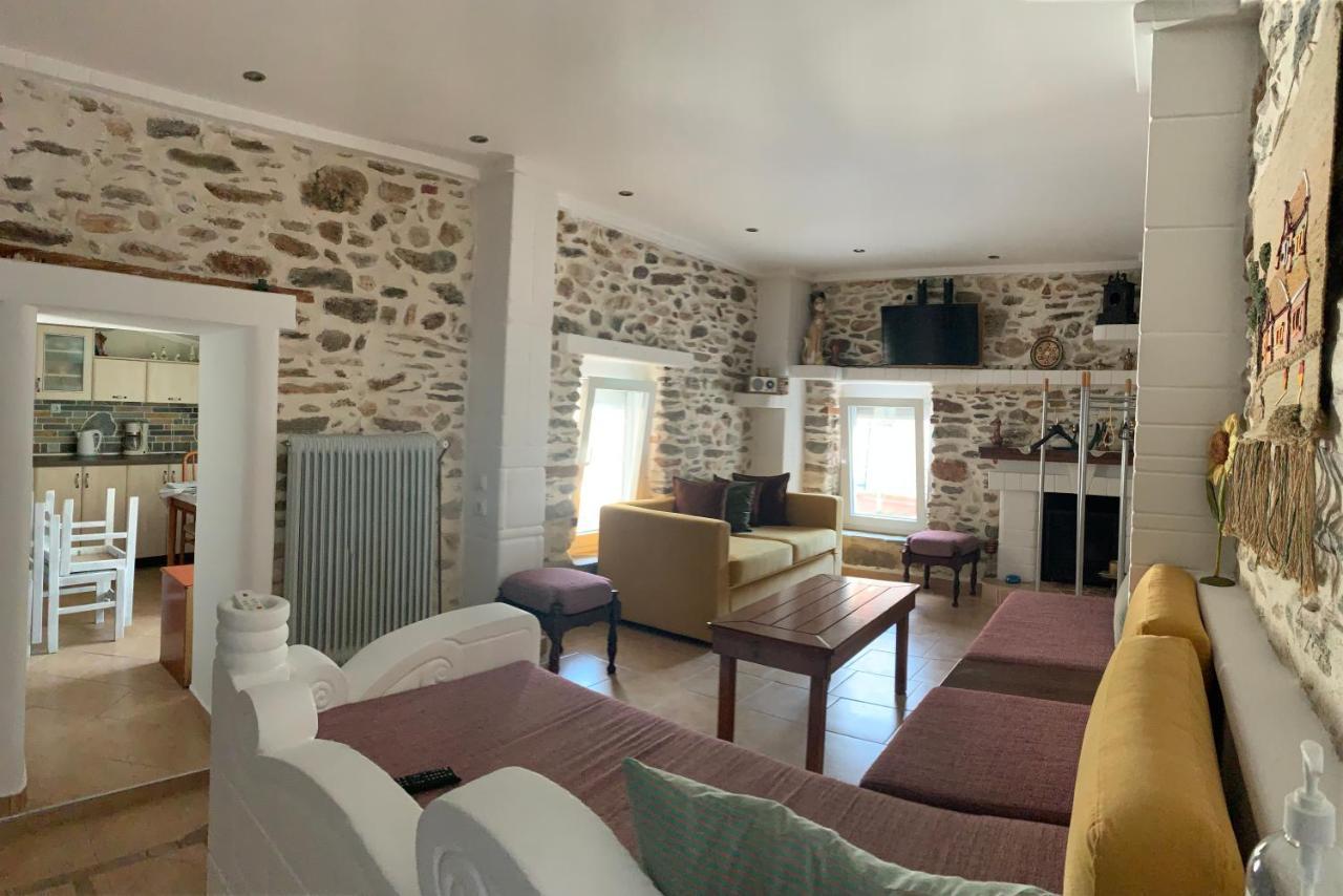 Sea&Stone Apartment Skala Sotiros Esterno foto